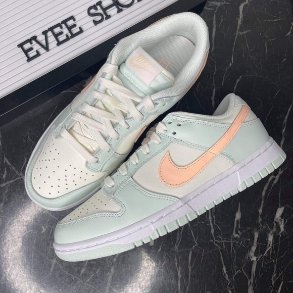 Nike Dunk Low 💗 - Picture 3 of 4